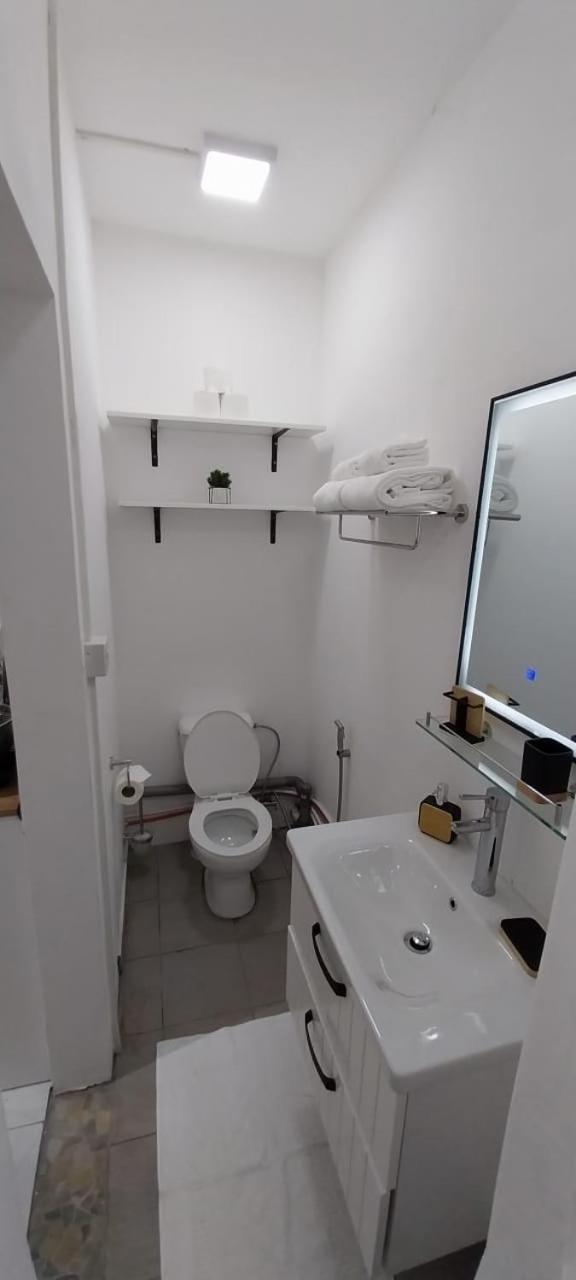 Cosy Studio With All Amenities グランベ エクステリア 写真
